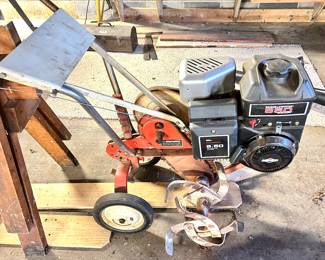 Briggs and Stratton 850 Series Tiller