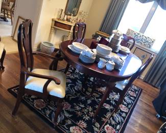 Thomasville Dining Room Set 