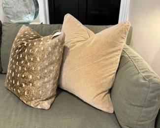 22 X 22 VELVET WHEAT PILLOW SET OF TWO