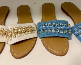 Mystique sandals size 9