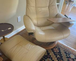 Two Stressless Chairs with Ottomans
