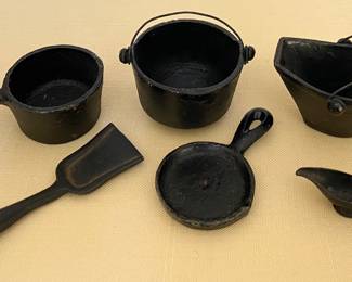 Small Collection of Cast Iron Toy Miniatures - Pots, Pan, Coal Bucket