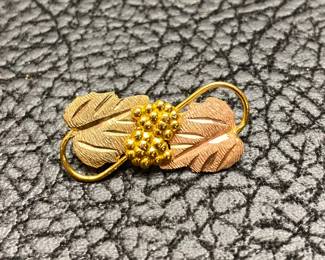 10k Kt karat Black Hills Gold Landstrom’s Vintage Yellow Rose Gold Vine Brooch Pin