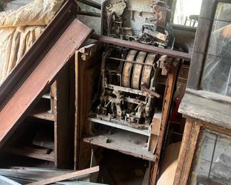 store fixtures and parts to old slot machine