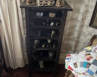 quilts, figurines, furniture and collectibles