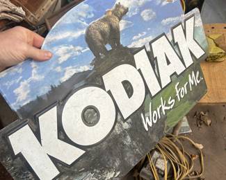 kodiak tabacco sign