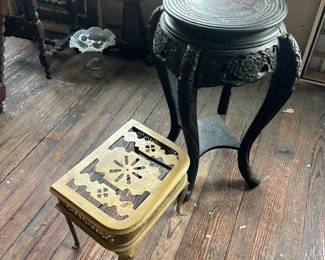 teak wood and brass items