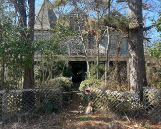 view of house from street in Sumner, Mississippi