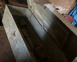 vintage metal storage , took box