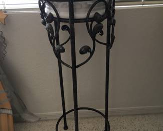 metal plant stand