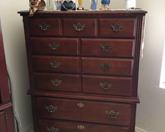 dresser