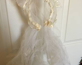 antique veils