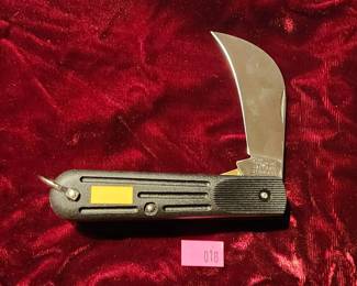 LOT 18 - IMPERIAL IRELAND HAWKBILL