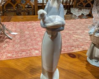 Lladro Figurine $10 (as is. Small damage to lamp ear)