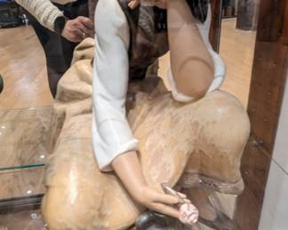 XLarge Retired Lladro $450 (price is negotiable)