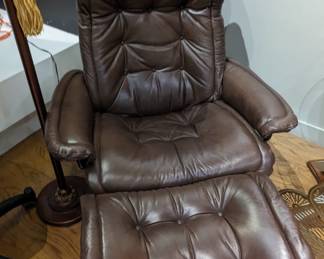 Ekornes Stressless Recliner (Italian Leather) $1,250