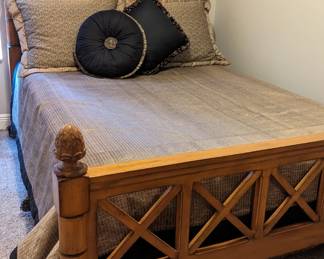 Bed and dresser $400