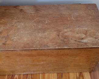 #36 Rustic flat-top toy chest