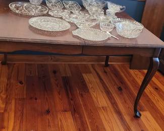 #22 Queen Anne style Dining Table 54" x 41"