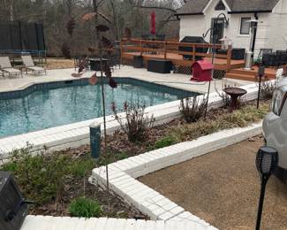 Yard art bird houses 