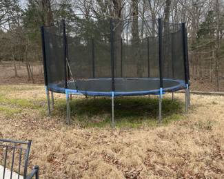Trampoline 