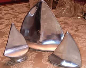 Hostlen Canada set of 3 Sailboats $75.00