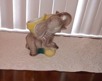 Royal Copley Elephant planter $12.00
