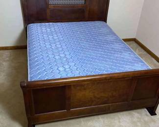Wooden Queen Sleigh Bed