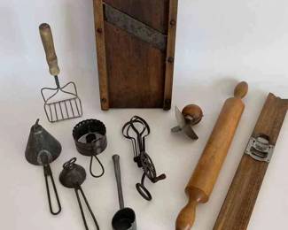 Antique Kitchen Utensils 