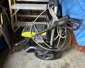 PRESSURE WASHER 