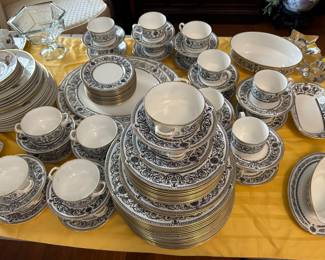 ROYAL WORCESTER PADUA CHINA.  VERY NICE.