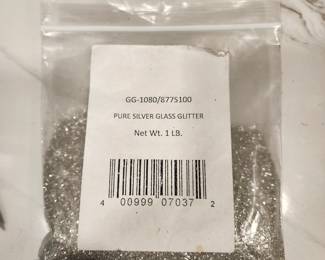 GLITTER