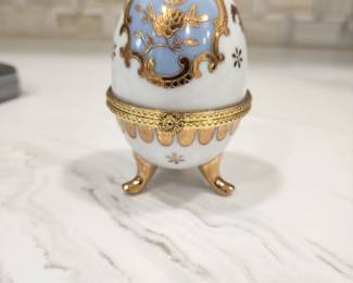 HAND PAINTED EGG TRINKET BOX