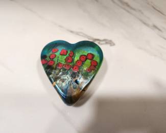 ROBERT HELD STUDIO POPPY HEART