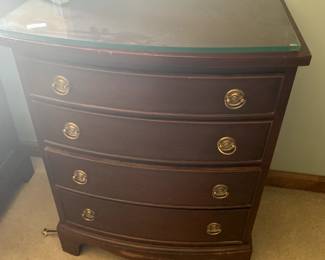 #40	Gordon's Furniture 4 Drawer End table w/glass protect - 22x15x27.5 (as is top Chip)	 $65.00 			
#41	Gordon's Furniture 4 Drawer End table w/glass protect - 22x15x27.5 	 $75.00