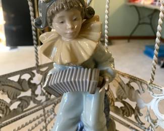 #116	Nao by Lladro  A14 girl w/accordion	 $25.00