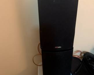 #95	Polk Audio set of 2 speakers - Model T15Black	 $50.00