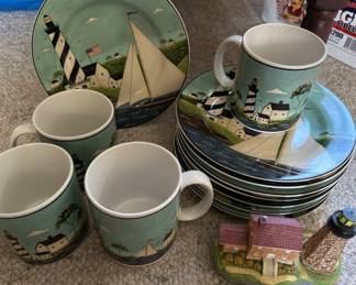 Lighthouse Dish Set