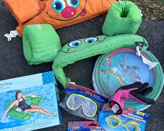 Children’s pool toys