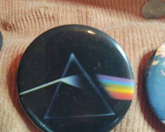 Pinback button