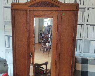 Great size, Small armoire 