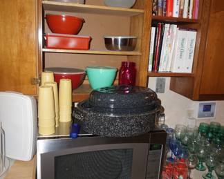 microwave, granite roaster, Tupperware