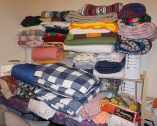 comforters, blankets, afghans, sheets