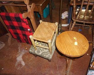 small tables, quilt rack