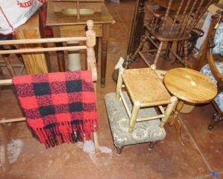 foot stools, small table, quilt rack