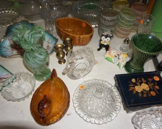 Hen and nest, butter dishes, pottery, art glass