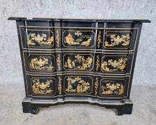 20th C Drexel Asian Black Lacquer Hand Painted Chinoiserie Serpentine Front Chest matching lot 630
