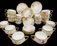 Fine ROSENTHAL Donatello SELB BAVARIA LOVELY HAND Porcelain PAINTED FLORAL CUPS AND SAUCERS SET
