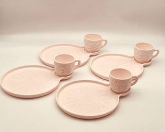 1950's MCM Jeannette Glass Co Feather Shell Pink 8-Piece Snack Set Trays & Cups
