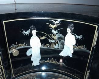 STUNNING Black Lacquered Asian Motif Desk W/ Gold Painted Details & Hardstone Figures